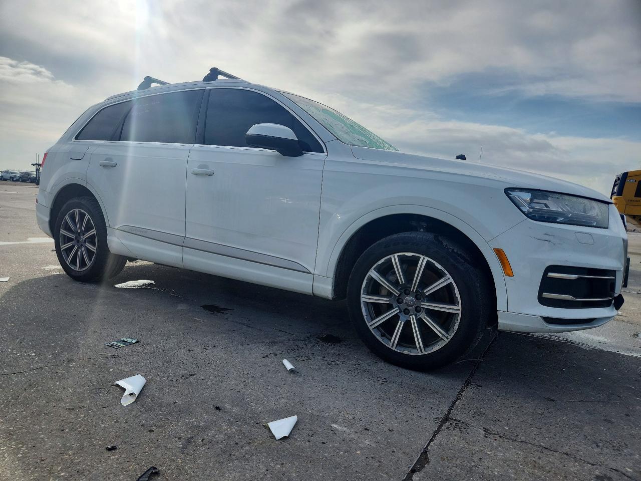 2017 AUDI Q7 quattro Premium Plus