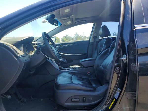 2013 HYUNDAI SONATA
