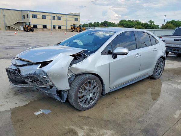 2020 TOYOTA COROLLA SE, CVT