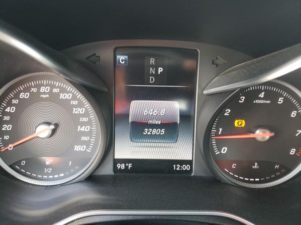 2018 MERCEDES-BENZ C C300