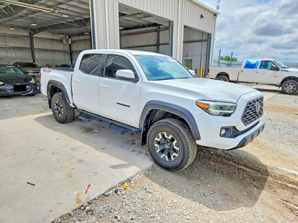 2021 TOYOTA TACOMA