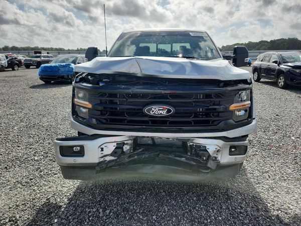 2025 FORD F150 XLT