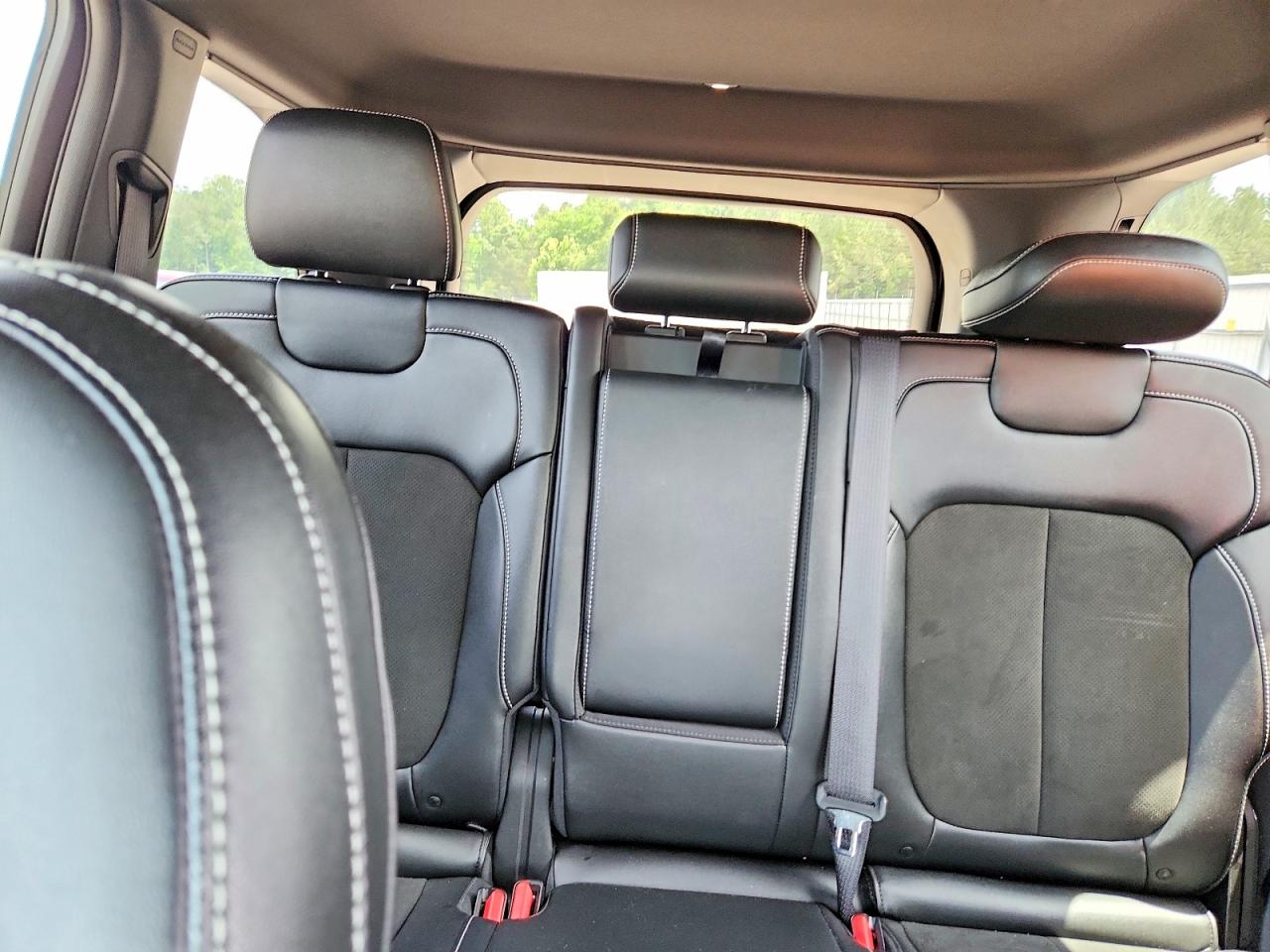 2023 JEEP GRAND CHEROKEE LAREDO 4X4