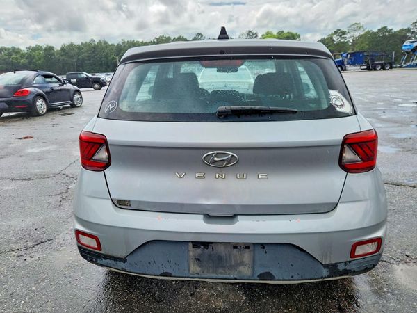 2021 HYUNDAI VENUE