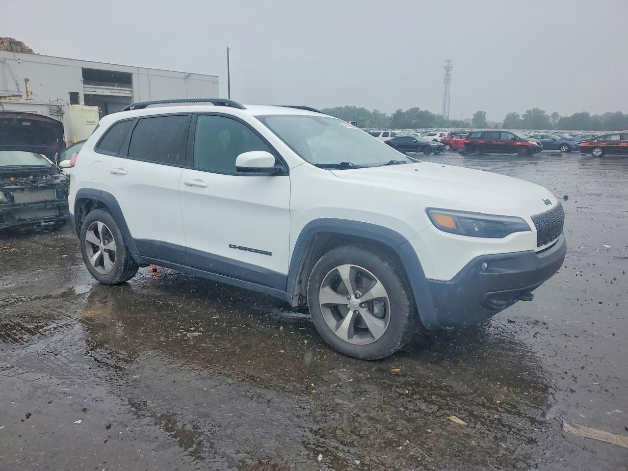 2020 JEEP CHEROKEE LATITUDE 4X4