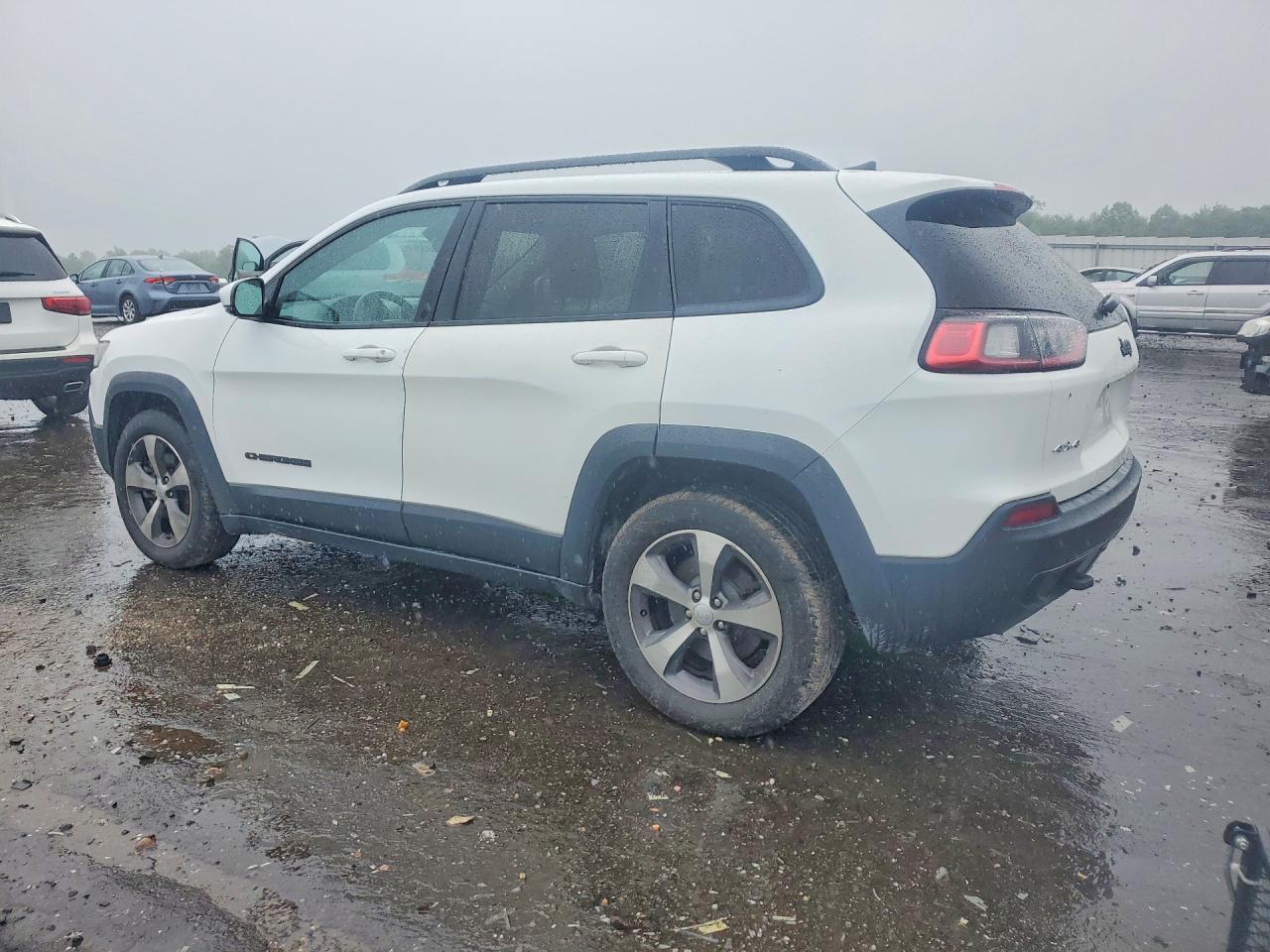 2020 JEEP CHEROKEE LATITUDE 4X4