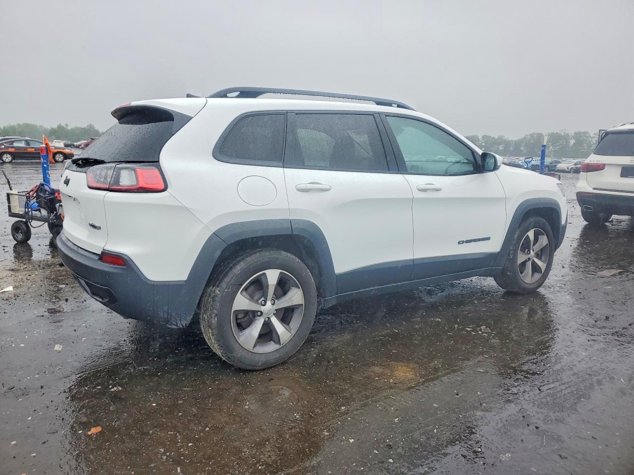 2020 JEEP CHEROKEE LATITUDE 4X4