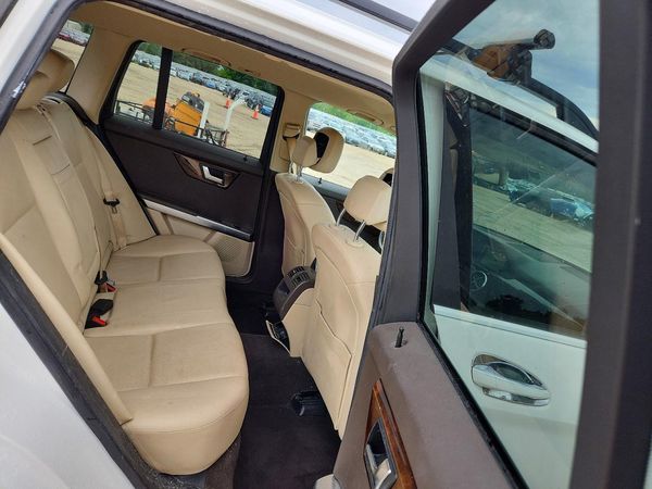 2015 MERCEDES-BENZ GLK GLK350