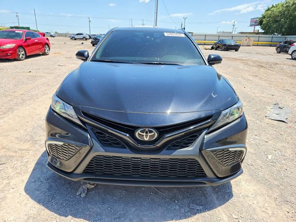 2023 TOYOTA CAMRY