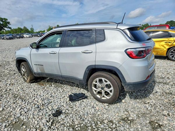 2025 JEEP COMPASS North, Latitude