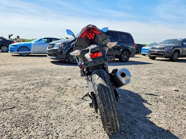 2026 KAWASAKI EX500