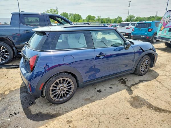 2025 MINI COOPER