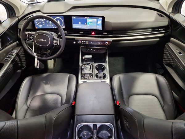 2025 KIA CARNIVAL SX, SX PRESTIGE