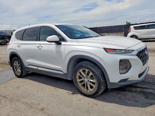 2020 HYUNDAI SANTA FE SE