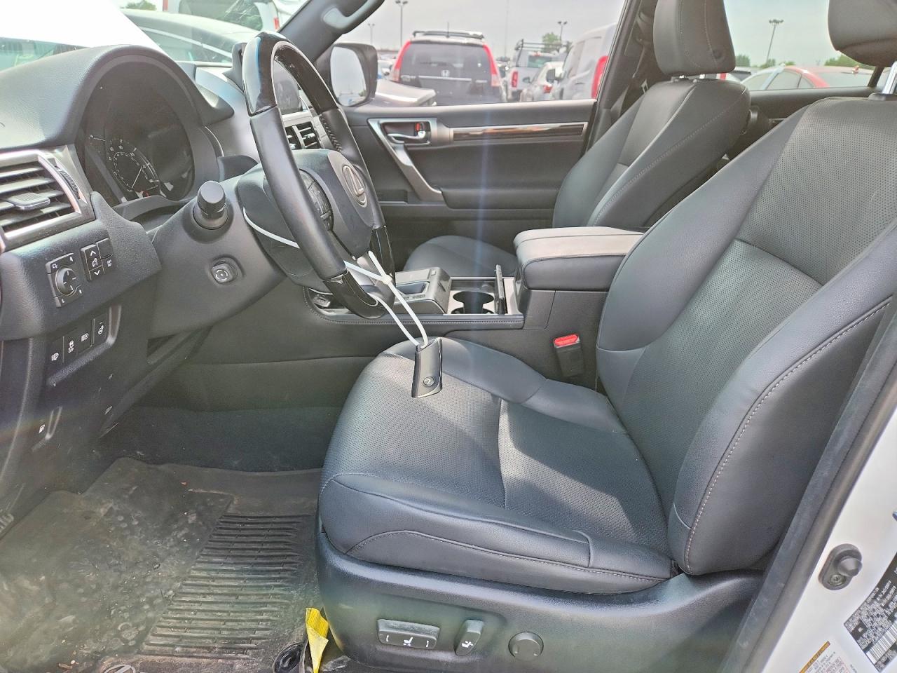 2023 LEXUS GX 460 Premium