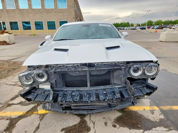 2019 DODGE CHALLENGER SXT