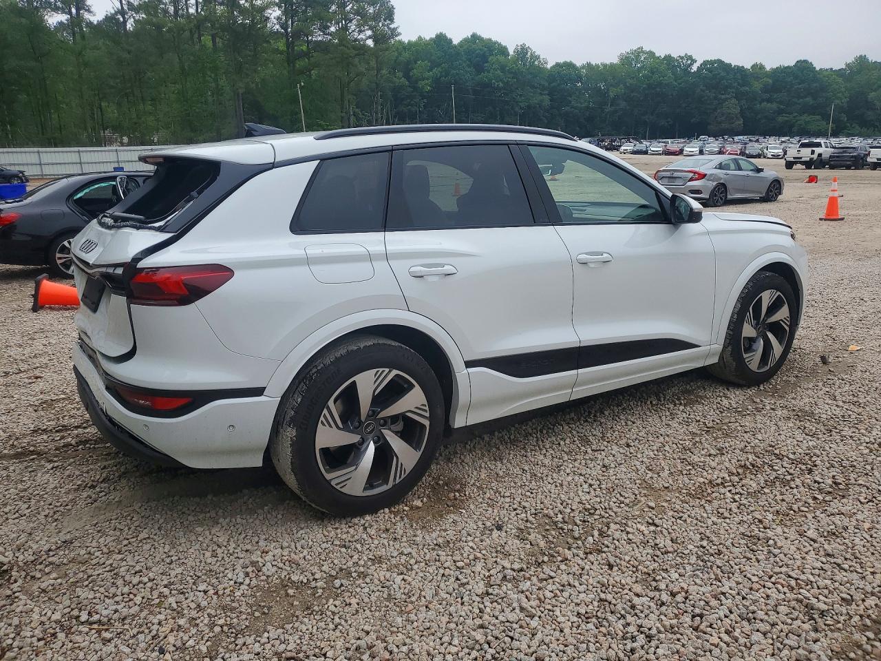 2025 AUDI Q6 E-TRON