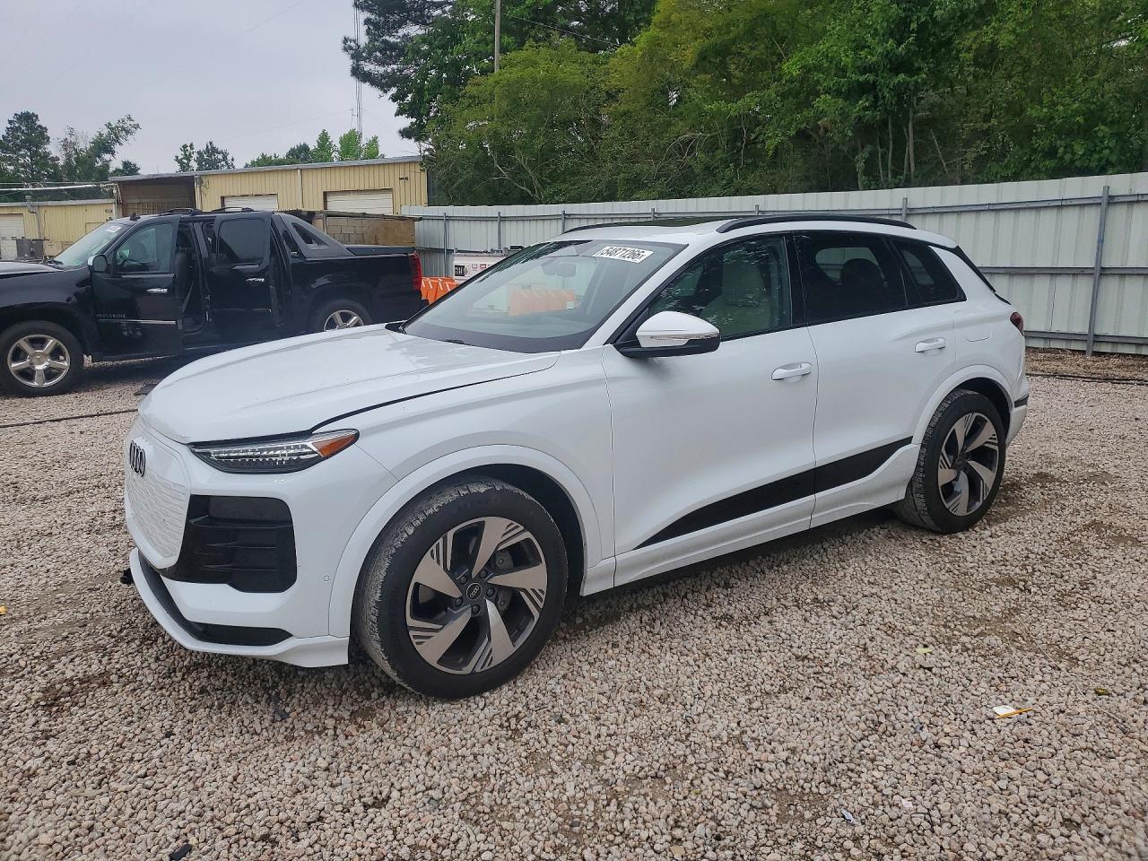 2025 AUDI Q6 E-TRON