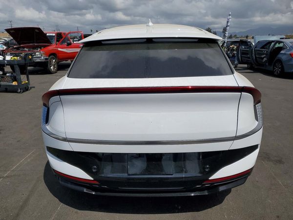 2025 KIA EV6