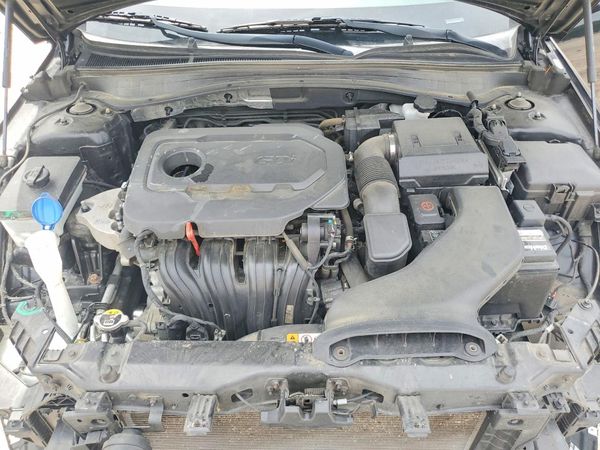 2019 KIA OPTIMA LX, S