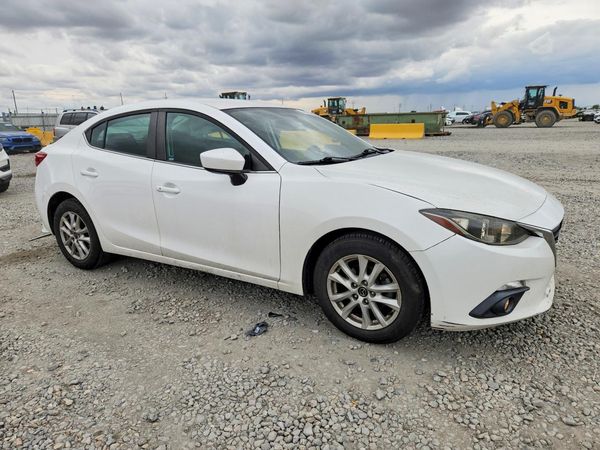 2015 MAZDA 3 Touring/GS