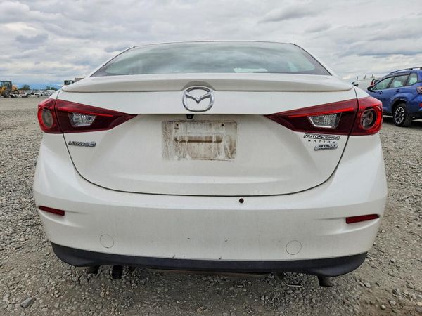 2015 MAZDA 3 Touring/GS
