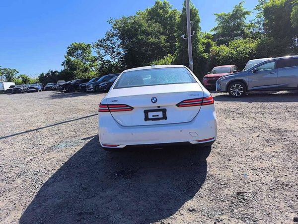 2026 BMW 530 xDrive