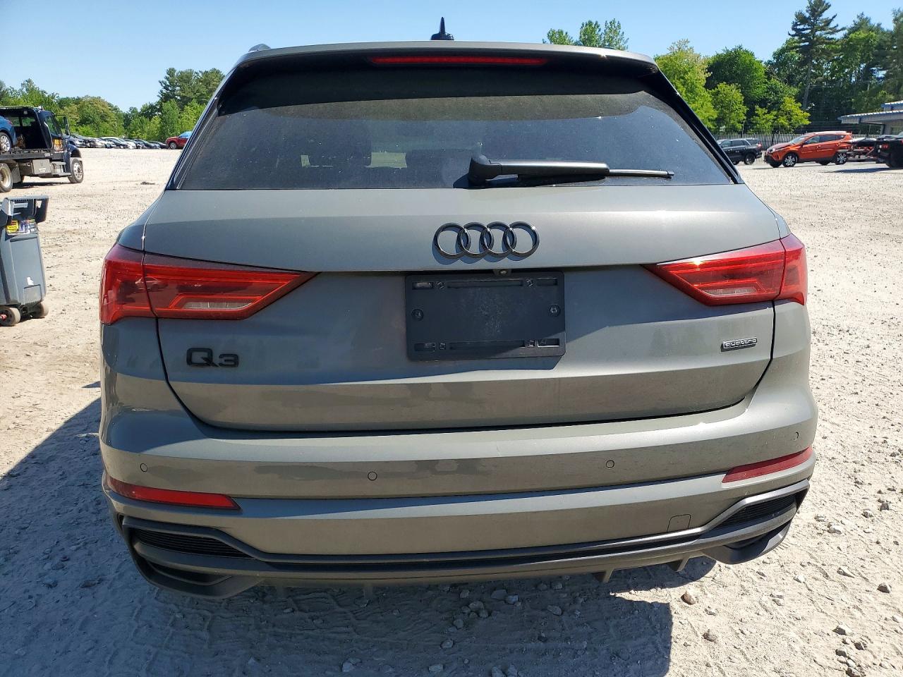 2022 AUDI Q3