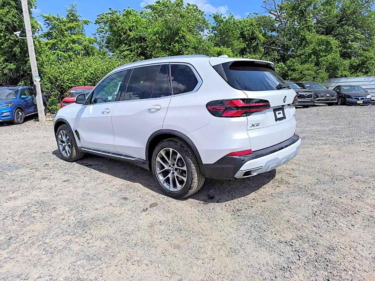 2026 BMW X5 xDrive40