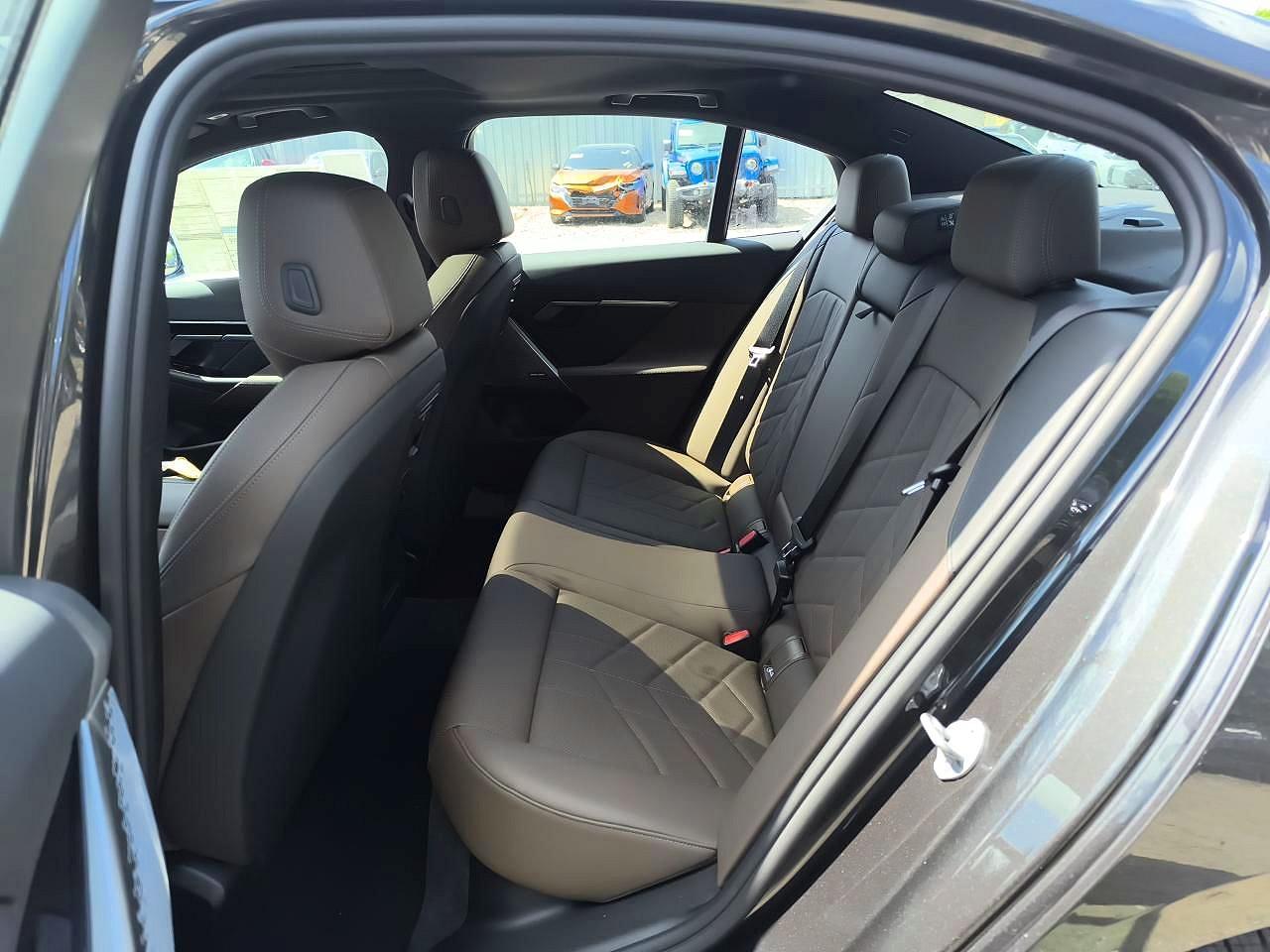 2026 BMW 530 xDrive