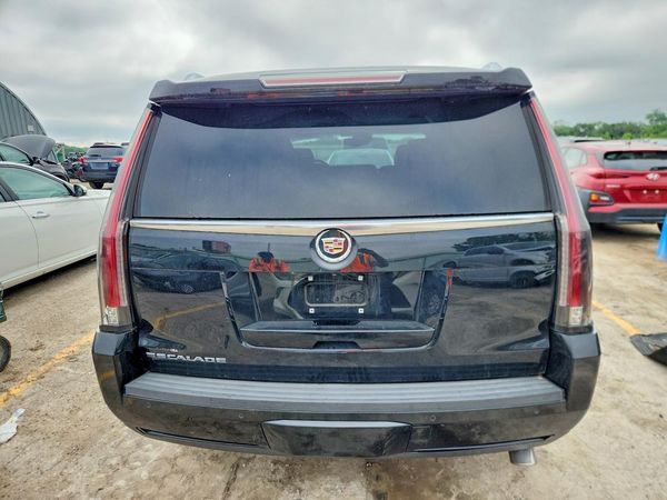 2015 CADILLAC ESCALADE Premium