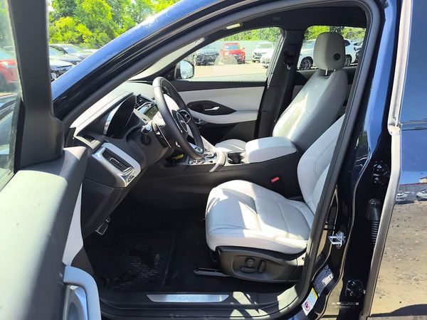 2024 JAGUAR E-PACE R-Dynamic SE