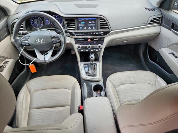 2019 HYUNDAI ELANTRA