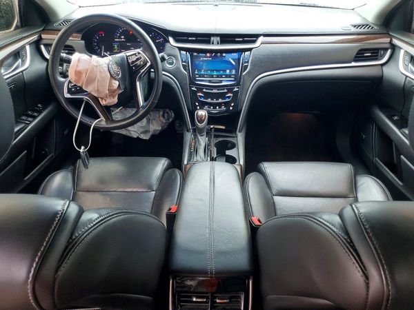 2015 CADILLAC XTS Luxury