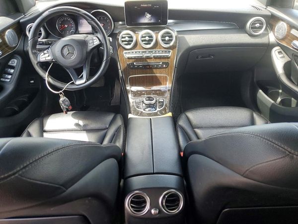 2017 MERCEDES-BENZ GLC GLC300 Base-4M