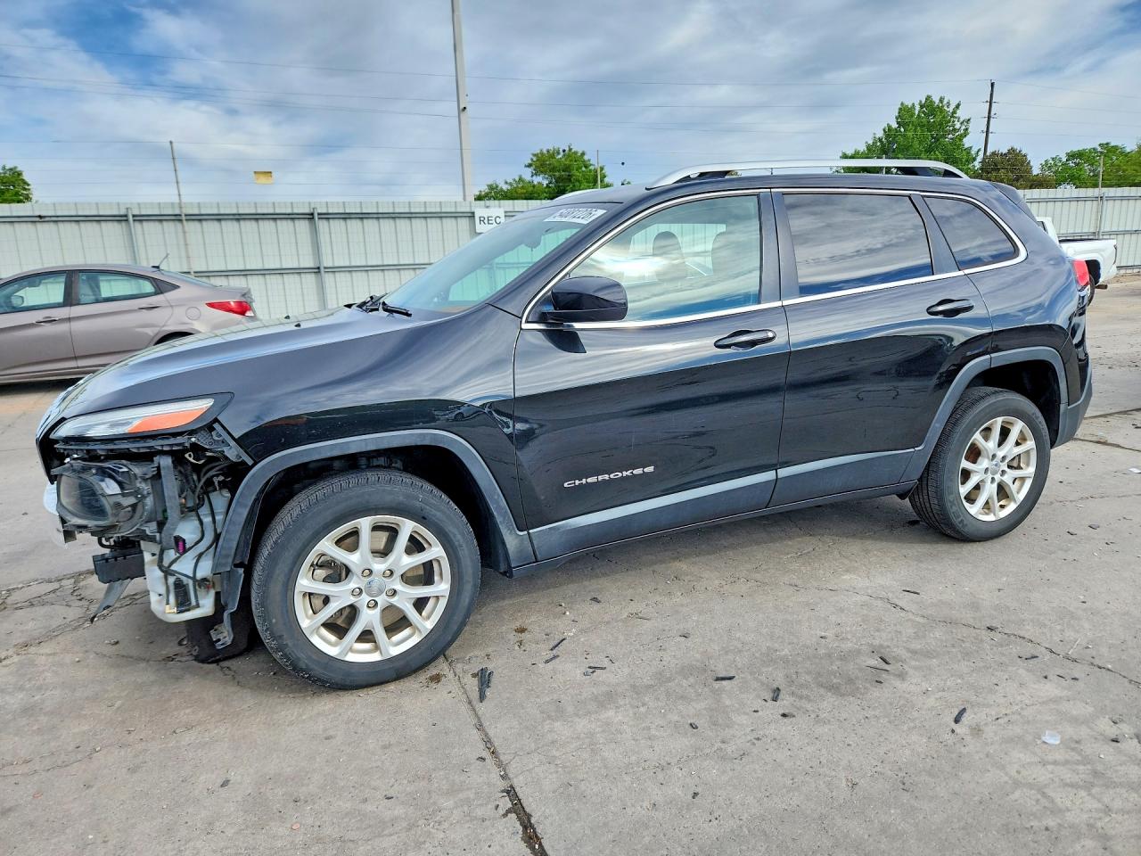 2015 JEEP CHEROKEE LATITUDE 4X4
