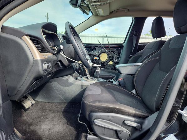 2015 JEEP CHEROKEE LATITUDE 4X4