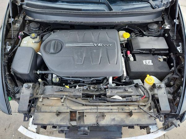 2015 JEEP CHEROKEE LATITUDE 4X4