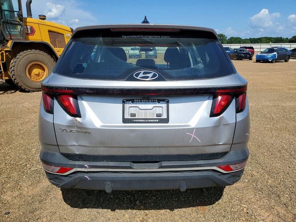 2023 HYUNDAI TUCSON SE