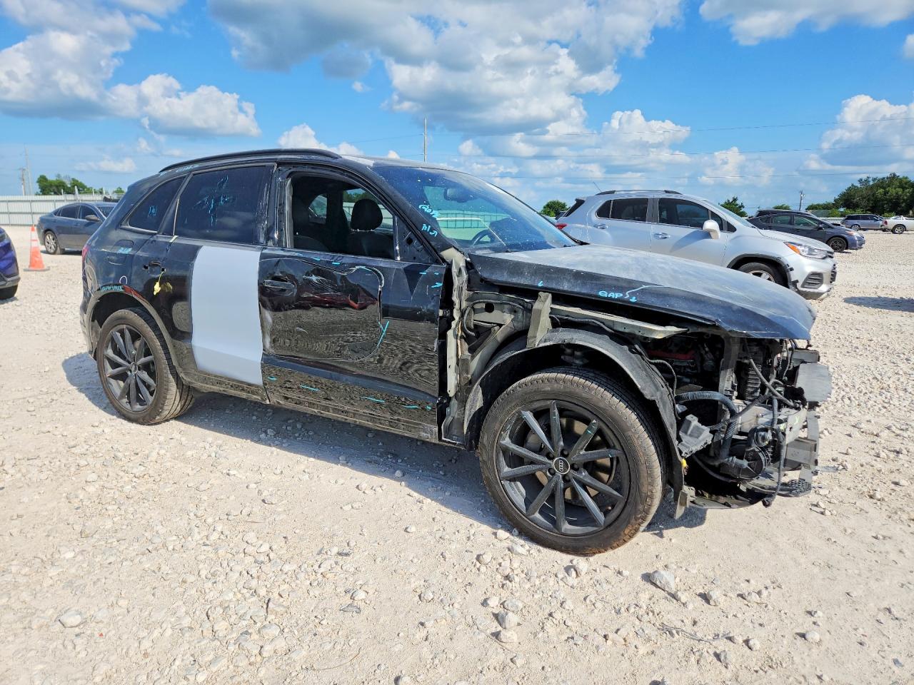 2017 AUDI Q5