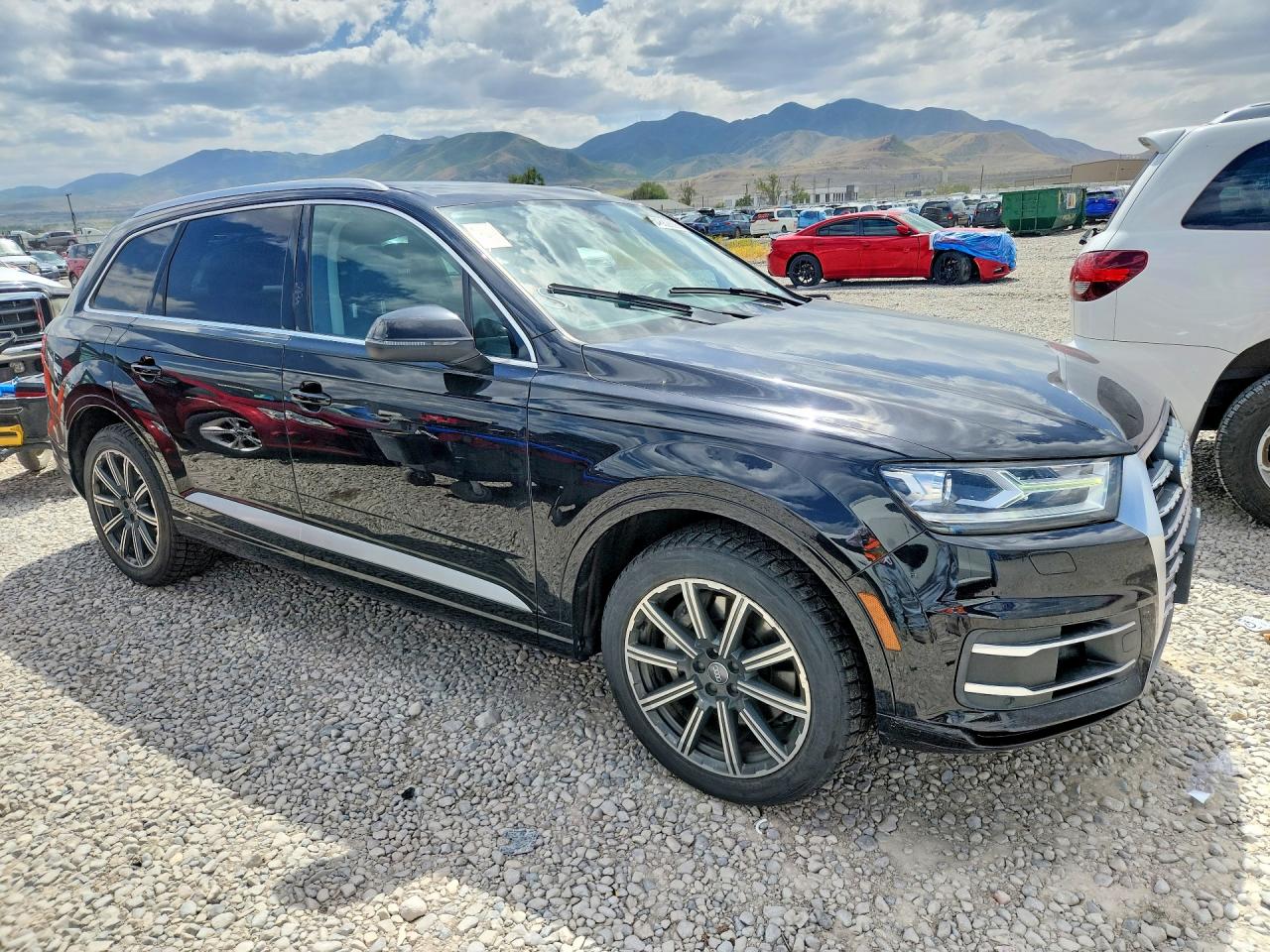 2017 AUDI Q7 quattro Premium Plus