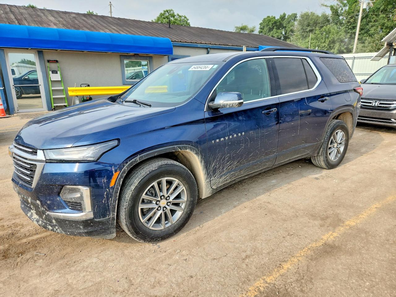 2023 CHEVROLET TRAVERSE LT