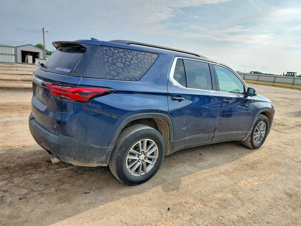 2023 CHEVROLET TRAVERSE LT