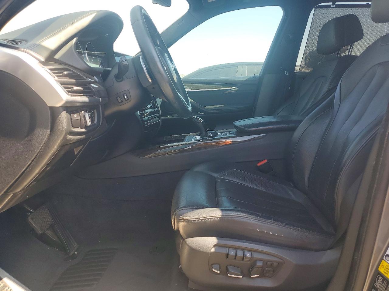 2015 BMW X5 xDrive50i