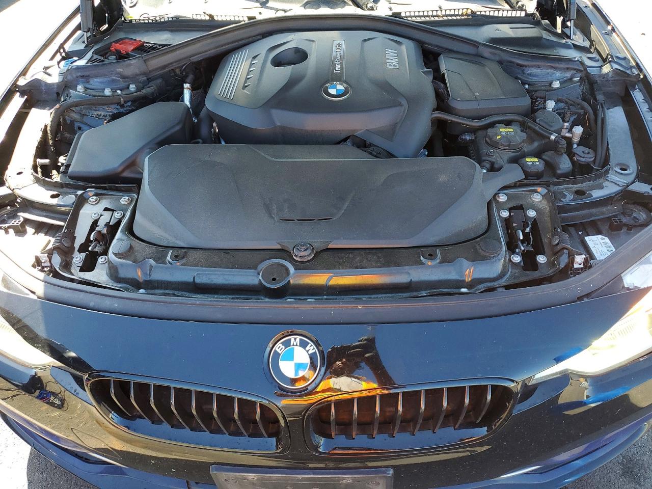 2018 BMW 330