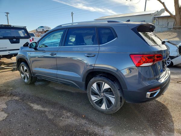 2024 VOLKSWAGEN TAOS 4Motion SE