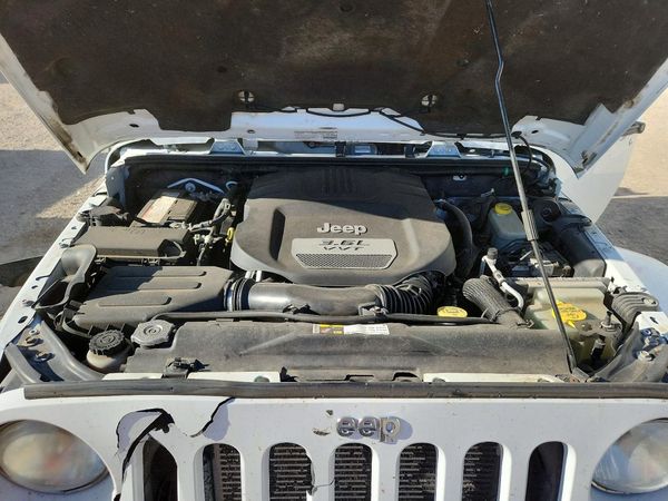 2013 JEEP WRANGLER Sahara