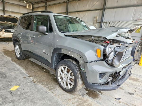 2022 JEEP RENEGADE LATITUDE 4X4