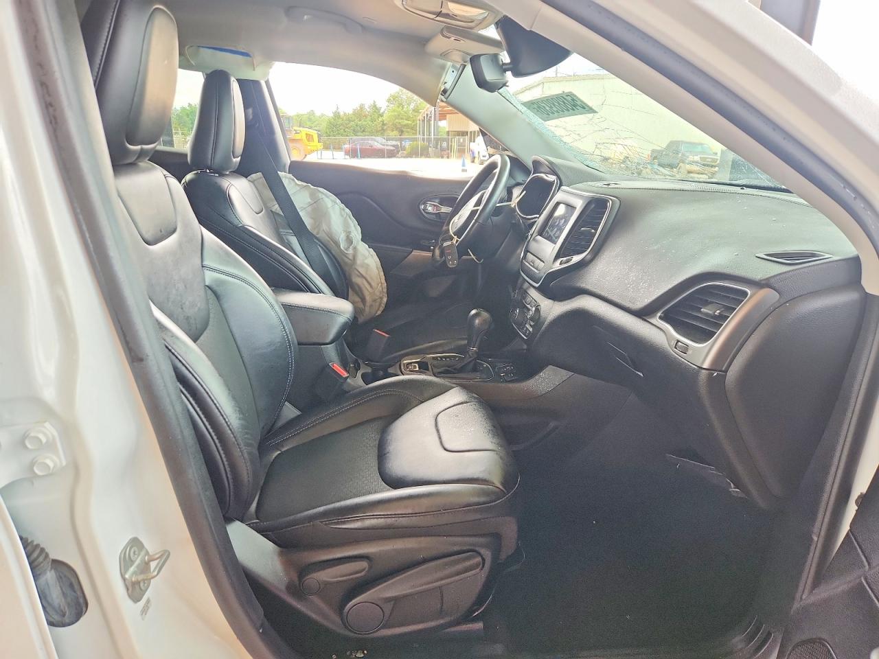 2021 JEEP CHEROKEE LATITUDE PLUS FWD