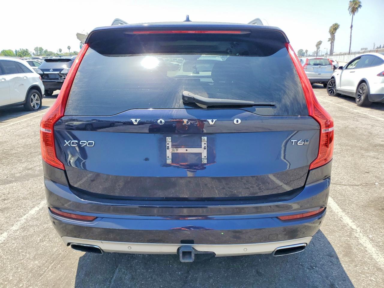 2016 VOLVO XC90 SV42 Momentum